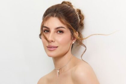 Elnaaz Norouzi Not Joining Bigg Boss 20, Focuses on Hollywood Film The Fix 42 26 08 14 203525 Elnaaz Norouzi during promotions for her Hollywood film The Fix