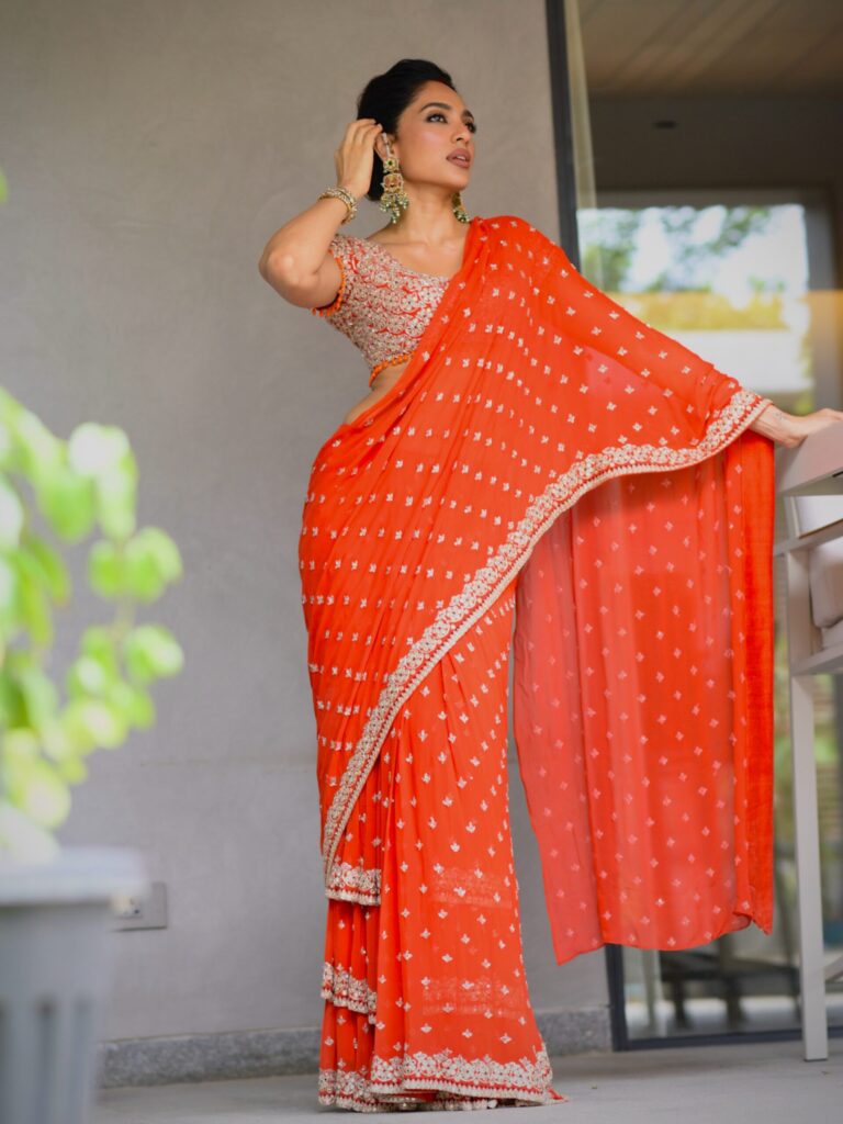 Sobhita Dhulipala’s Orange Saree Brings Mumtaz Nostalgia, Gajar Halwa and Modern Glamour Together 16 775799328 18613945933009887 1969984044540334865 n Mumtaz, a setting sun and gajar halwa inspired the look